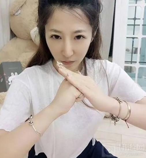 《炉石传说》脏牧卡组攻略 球王贝拉分享