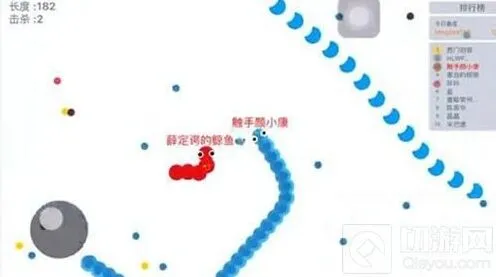 贪吃蛇大作战逃避追击操作指南